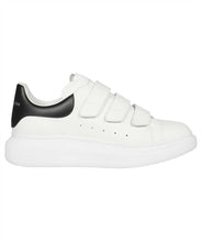 Load image into Gallery viewer, Larry leather sneakers
