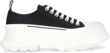 Load image into Gallery viewer, Tread Slick Low-top sneakers
