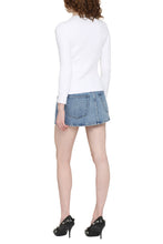 Load image into Gallery viewer, Long sleeve crew-neck sweater
