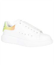 Load image into Gallery viewer, Larry leather sneakers
