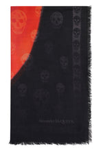 Load image into Gallery viewer, Printed silk blend shawl
