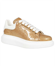 Load image into Gallery viewer, Larry glittered sneakers
