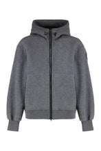 Load image into Gallery viewer, Fleece bomber Chilliwack Black Label

