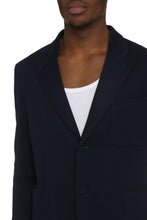Load image into Gallery viewer, Single-breasted two-button jacket
