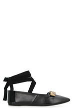 Load image into Gallery viewer, Leather ballet flats
