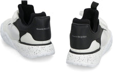 Load image into Gallery viewer, Court Tech mid-top sneakers
