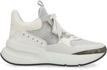 Load image into Gallery viewer, Runner Oversize low-top sneakers
