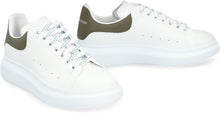 Load image into Gallery viewer, Larry leather sneakers
