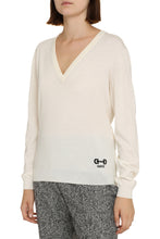 Load image into Gallery viewer, Wool crew-neck sweater
