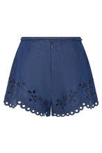 Load image into Gallery viewer, Shorts with embroidery
