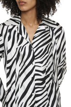 Load image into Gallery viewer, Printed silk shirt
