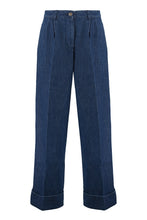 Load image into Gallery viewer, Wide-leg jeans
