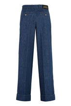 Load image into Gallery viewer, Wide-leg jeans
