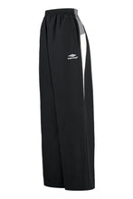 Load image into Gallery viewer, Techno fabric track pants
