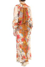 Load image into Gallery viewer, Ginger Relaxed flowers printed silk blouse
