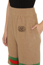 Load image into Gallery viewer, Knitted shorts
