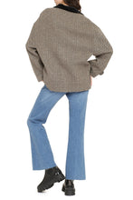 Load image into Gallery viewer, Wool blazer
