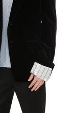 Load image into Gallery viewer, Single-breasted velvet jacket
