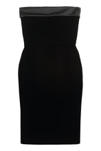 Load image into Gallery viewer, Velvet dress

