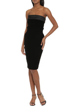 Load image into Gallery viewer, Velvet dress
