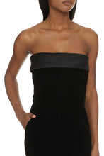 Load image into Gallery viewer, Velvet dress
