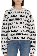 Load image into Gallery viewer, Crew-neck wool sweater
