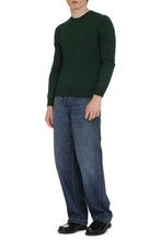 Load image into Gallery viewer, Crew-neck wool sweater
