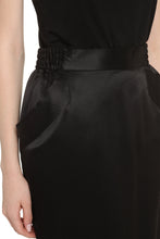 Load image into Gallery viewer, Silk crepe skirt
