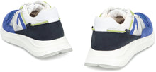 Load image into Gallery viewer, Cascade low-top sneakers
