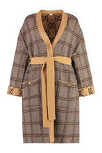 Load image into Gallery viewer, Wool cardigan
