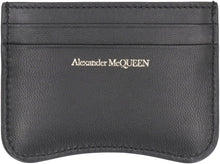 Load image into Gallery viewer, Seal Leather card holder
