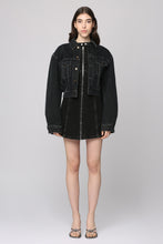 Load image into Gallery viewer, Denim jacket
