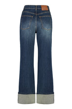 Load image into Gallery viewer, High-rise boyfriend jeans
