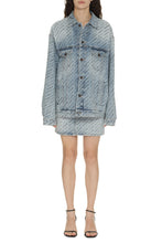 Load image into Gallery viewer, Printed denim jacket
