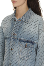 Load image into Gallery viewer, Printed denim jacket
