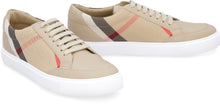 Load image into Gallery viewer, New Salmond low-top sneakers
