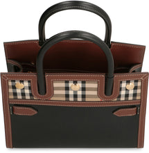 Load image into Gallery viewer, Title mini leather bag
