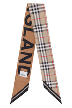 Load image into Gallery viewer, Double-face silk scarf
