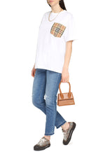Load image into Gallery viewer, Chest pocket cotton T-shirt
