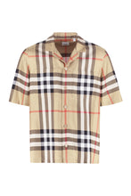 Load image into Gallery viewer, Short sleeve silk shirt
