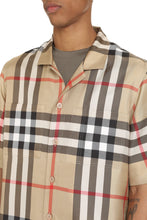 Load image into Gallery viewer, Short sleeve silk shirt
