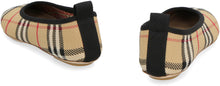 Load image into Gallery viewer, Vintage Check ballet flats
