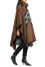 Load image into Gallery viewer, Cashmere cape-coat
