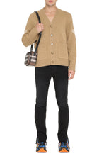 Load image into Gallery viewer, Wool cardigan
