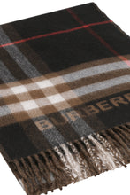 Load image into Gallery viewer, Checked cashmere scarf
