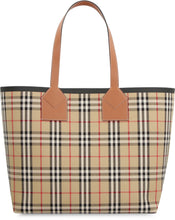 Load image into Gallery viewer, London canvas tote bag
