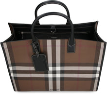 Load image into Gallery viewer, Travel bag

