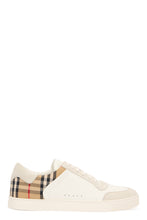 Load image into Gallery viewer, White cream sneakers in leather, suede and check pattern
