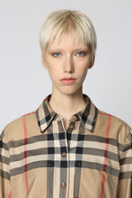 Load image into Gallery viewer, Checked cotton shirt
