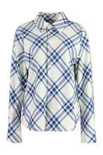 Load image into Gallery viewer, Checked flannel shirt
